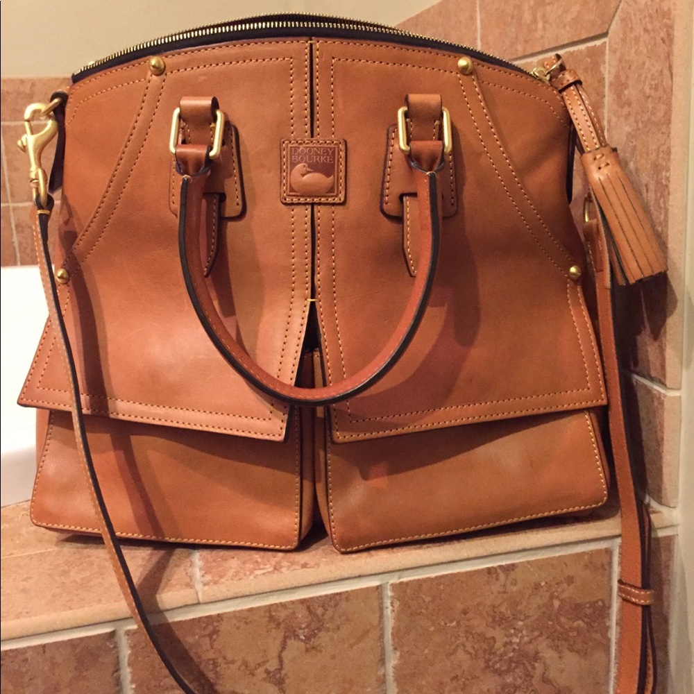 Awesome Dooney & Bourke Clayton bag